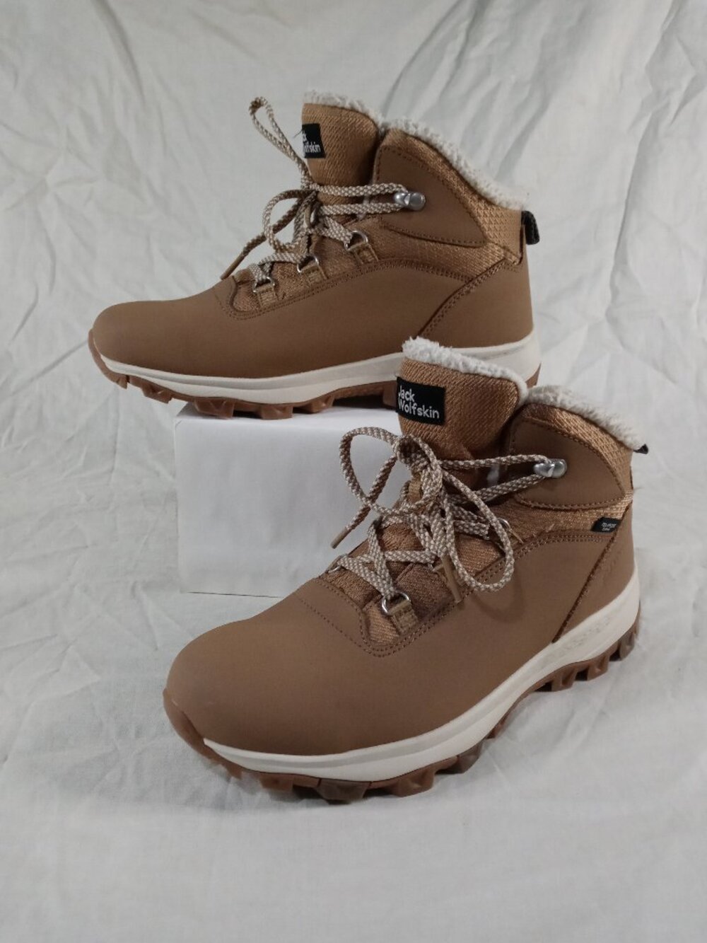 Jack Wolf Skin Women Size 8 Brown/ White Ankle Combat Style Boots in Great Cond